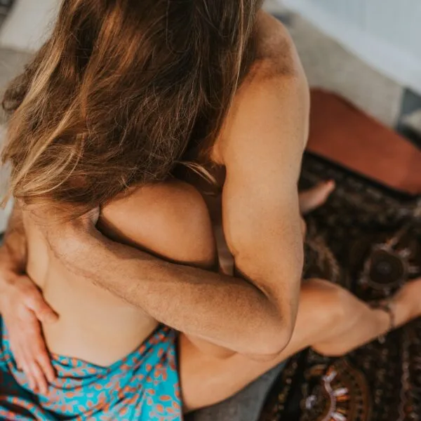 Kaszmirski masaż tantryczny