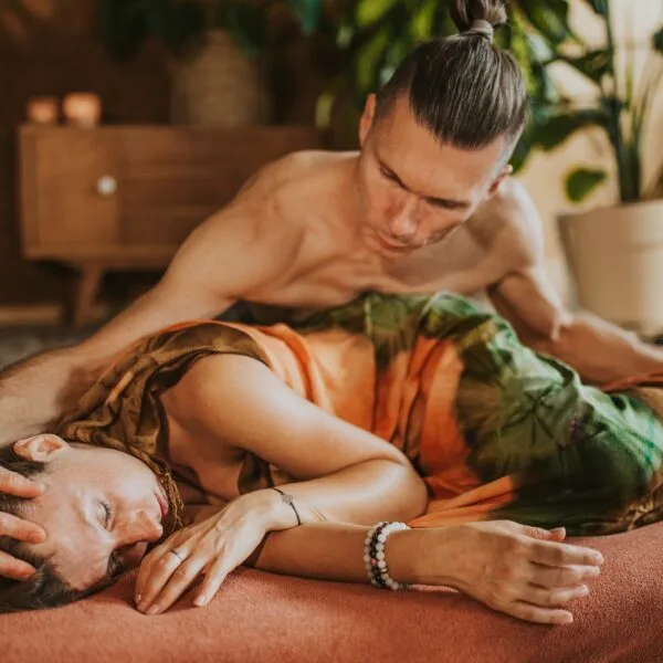 Kurs masażu tantrycznego Objęcie Smoka